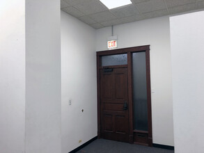 70 W Hubbard St, Chicago, IL for lease Interior Photo- Image 1 of 4