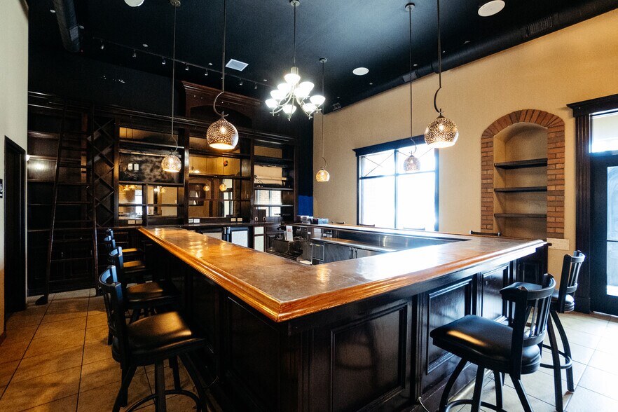 525 N Peters Ave, Fond Du Lac, WI à louer - Photo du bâtiment - Image 2 de 44