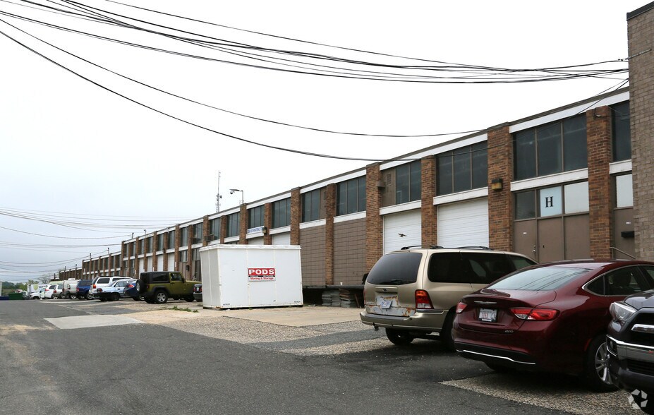 5760-5788 2nd St NE, Washington, DC à louer - Photo du bâtiment - Image 2 de 7