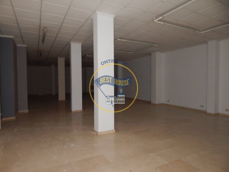 Retail in Ontinyent for lease - Building Photo - Image 1 of 4