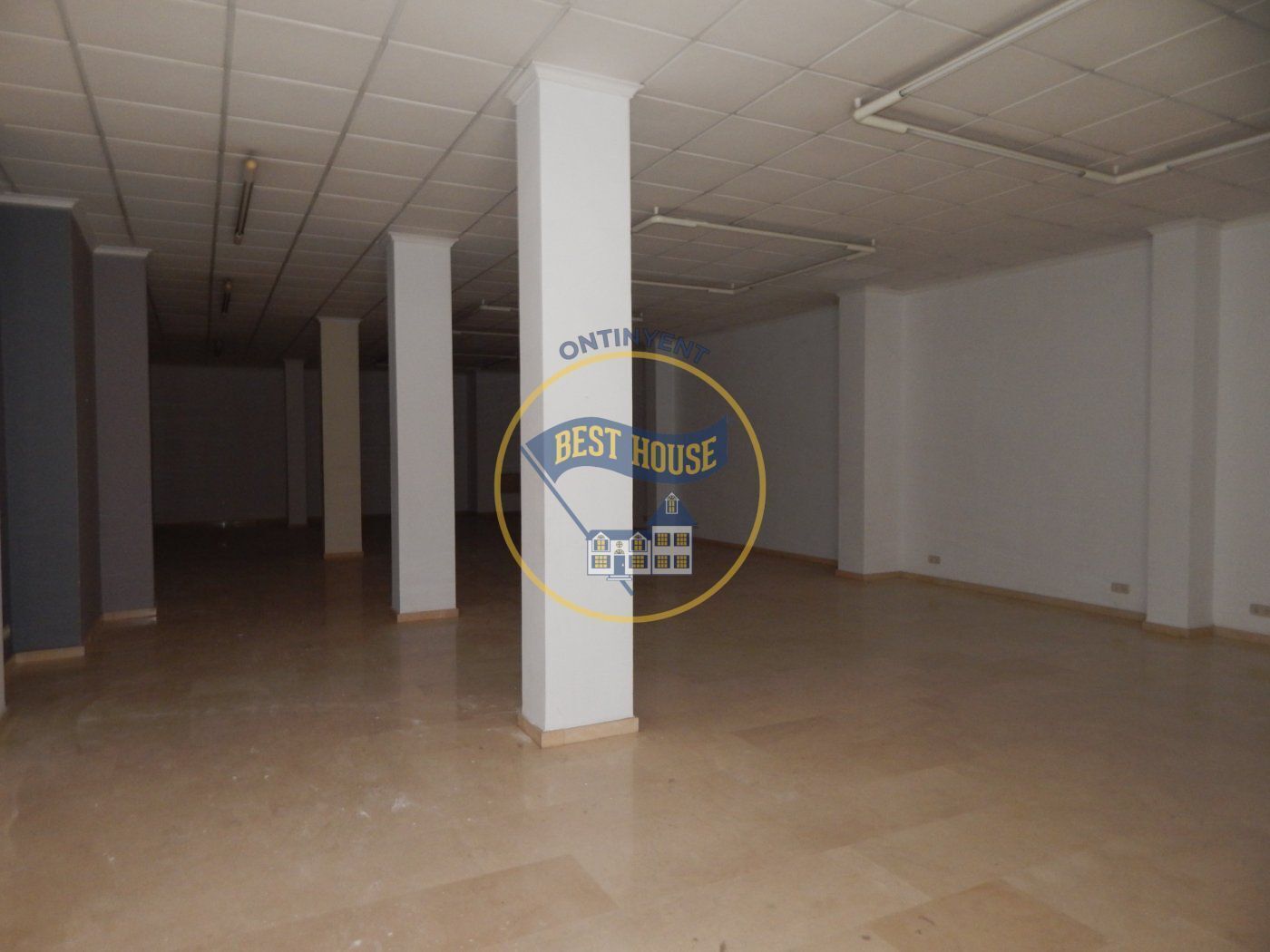 Retail in Ontinyent, Valencia for lease Building Photo- Image 1 of 5