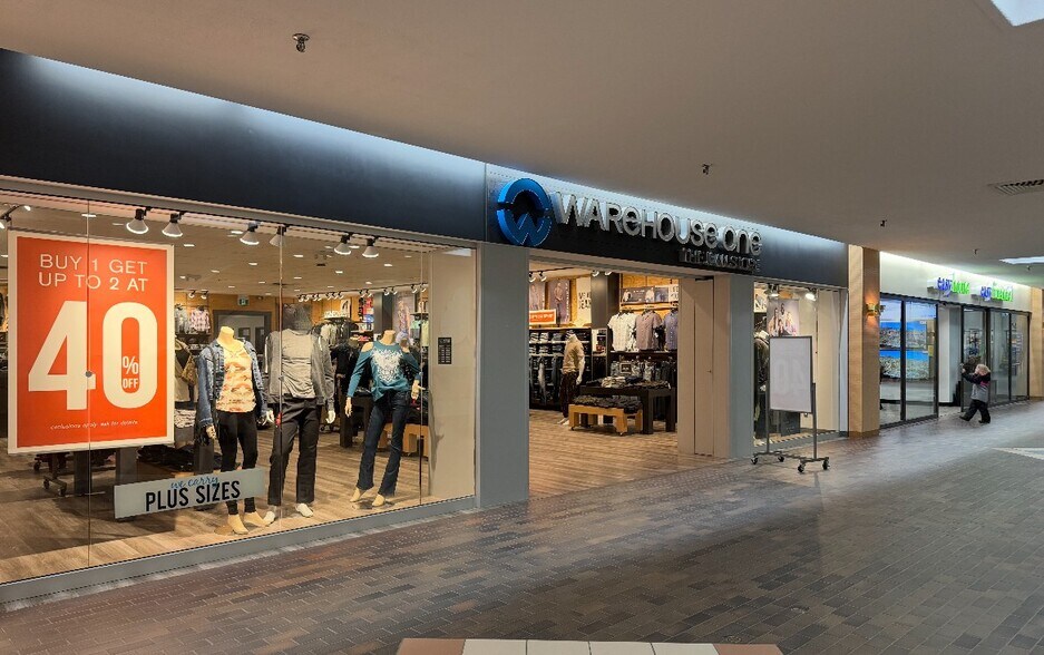 42 Queen St, Stephenville, NL for lease - Interior Photo - Image 2 of 5