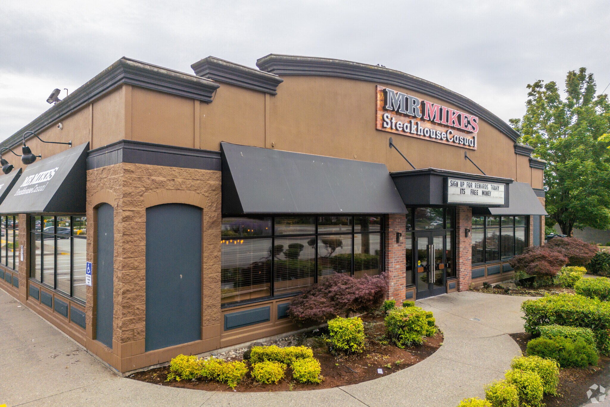 20020 Willowbrook Dr, Langley, BC for sale Building Photo- Image 1 of 1