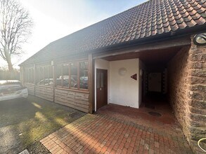 Wiveliscombe, Wiveliscombe for lease Building Photo- Image 2 of 9