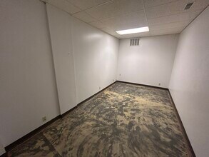 401 N Main St, Gravois Mills, MO for lease Building Photo- Image 2 of 4