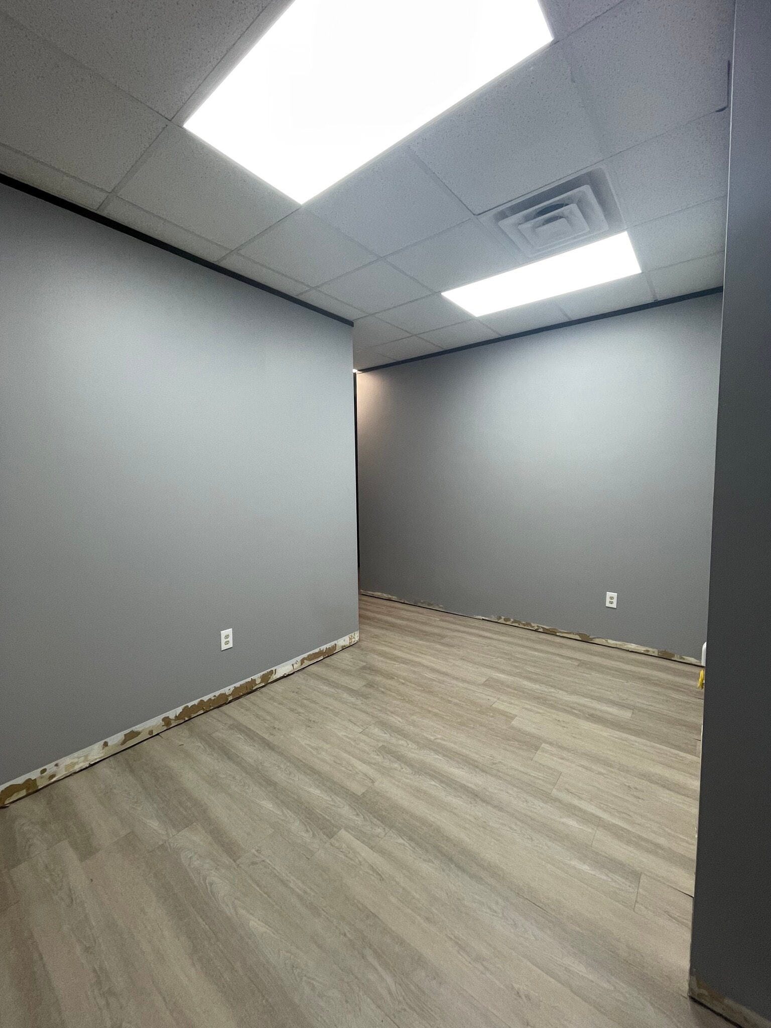 3100 Richmond Ave, Houston, TX for lease Interior Photo- Image 1 of 4