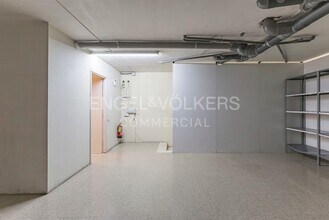Office in Barcelona, Barcelona for lease Interior Photo- Image 2 of 6