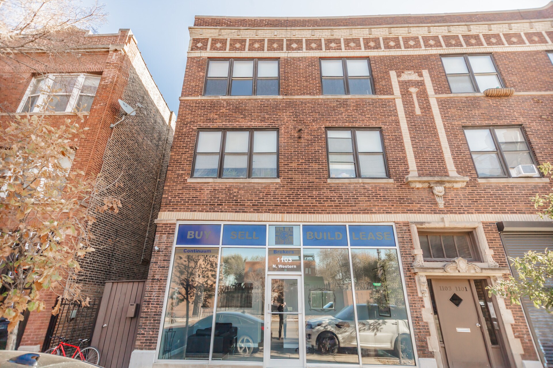 1103 N Western Ave, Chicago, IL for lease Primary Photo- Image 1 of 18