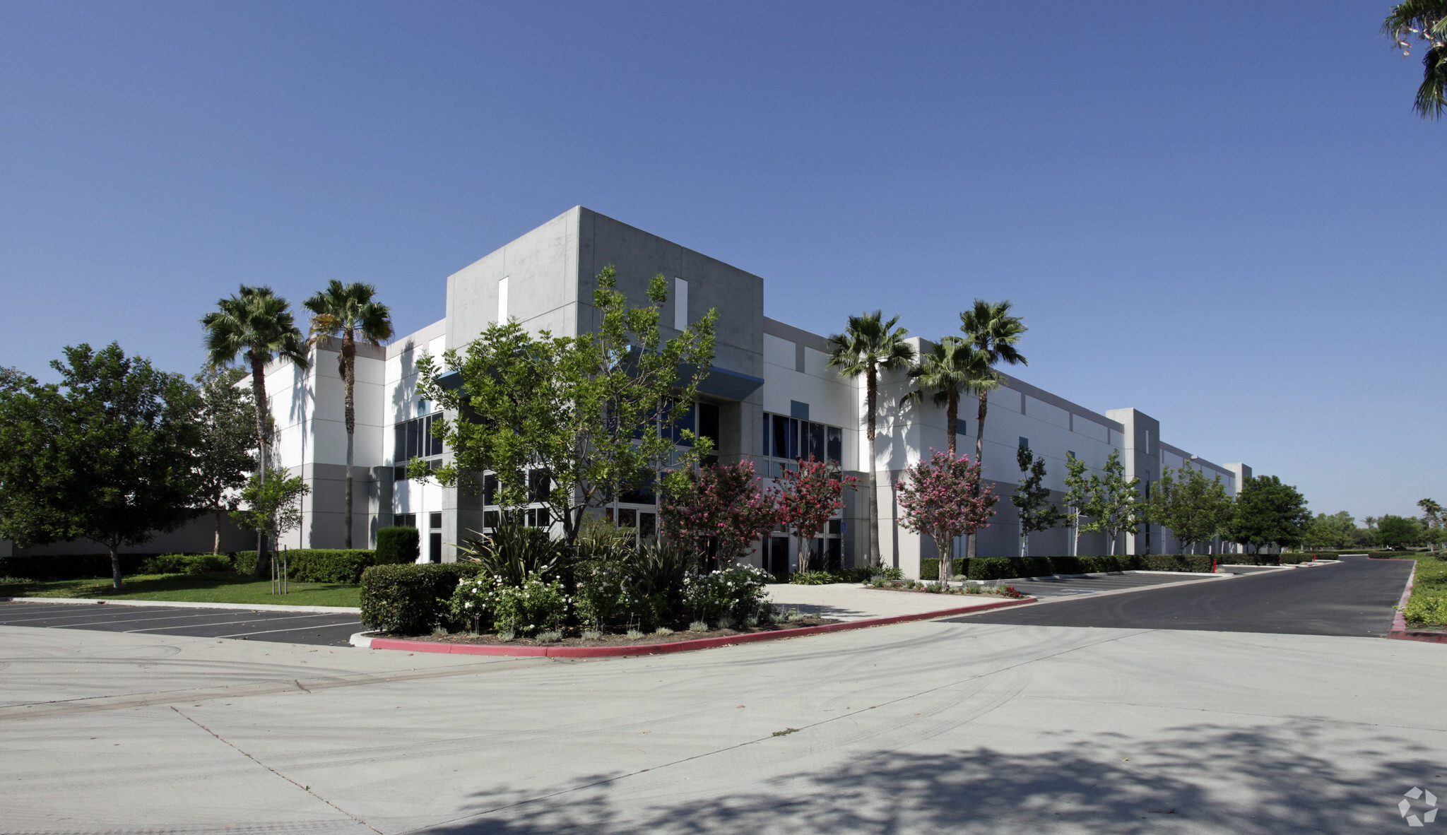 1450 E Mission Blvd, Ontario, CA for lease Primary Photo- Image 1 of 5