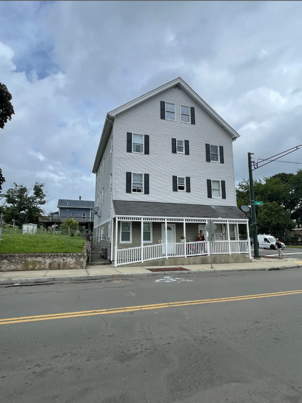 167 Chapel St, New Haven, CT à vendre - Photo principale - Image 1 de 1