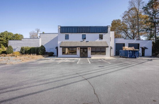 843 McFarland Pky, Alpharetta, GA à vendre Photo du bâtiment- Image 1 de 28