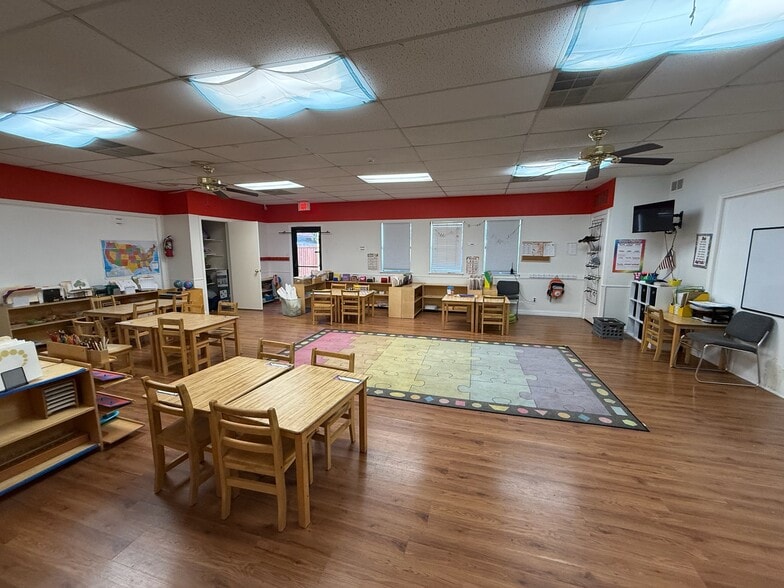 3929 Alma Dr, Plano, TX for sale - Building Photo - Image 3 of 14