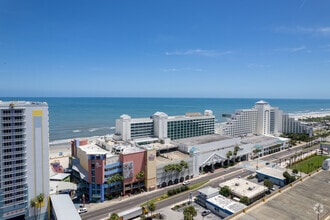 250 N Atlantic Ave, Daytona Beach, FL - Aérien  Vue de la carte - Image1