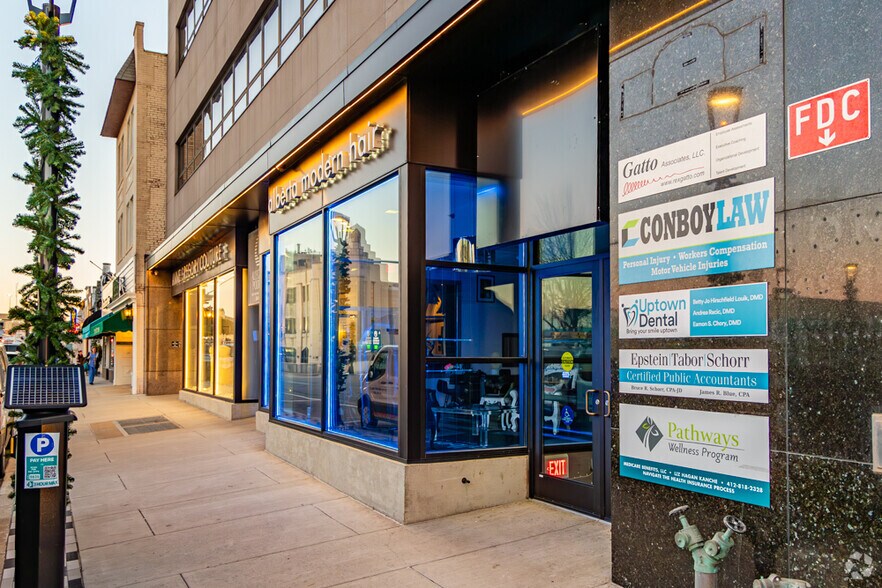 731-733 Washington Rd, Pittsburgh, PA à louer - Photo du bâtiment - Image 3 de 8