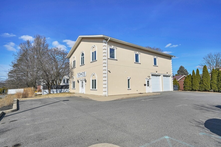 210 3rd Ave, Alpha, NJ for sale - Building Photo - Image 2 of 16