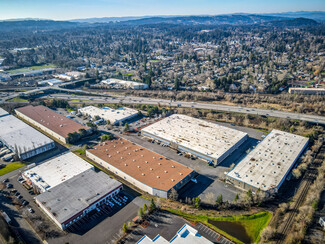 Plus de détails pour 10975 SW 11th St, Beaverton, OR - Industriel/Logistique à louer