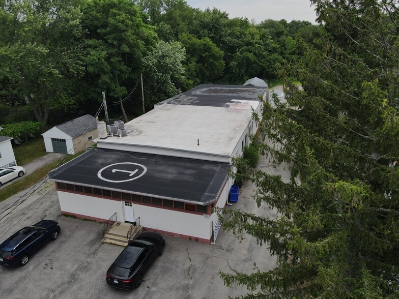 231 Woodland Ave, Manchester, NH for sale - Building Photo - Image 3 of 9