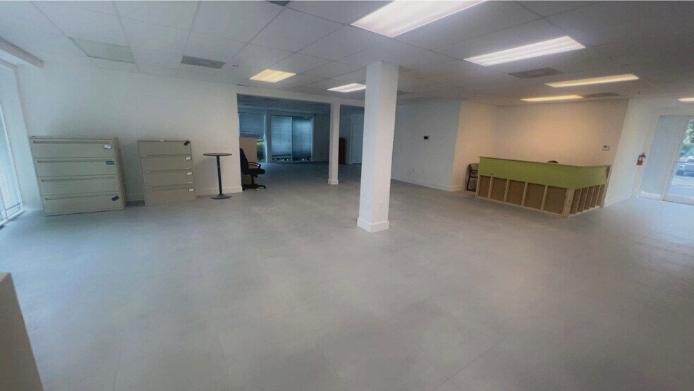 200 E Dania Beach Blvd, Dania Beach, FL à louer - Photo du bâtiment - Image 3 de 12