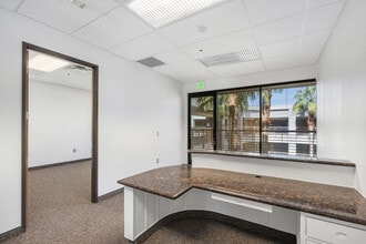 1490 S Price Rd, Chandler, AZ à louer Photo intérieure- Image 1 de 14