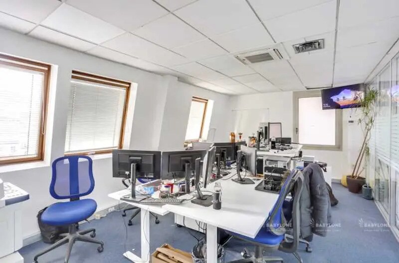 Bureau dans Paris à vendre - Photo du bâtiment - Image 3 de 5