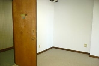 205 N College Ave, Bloomington, IN for lease Interior Photo- Image 2 of 10