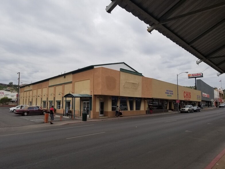 186 N Grand Ave, Nogales, AZ for lease - Building Photo - Image 1 of 21