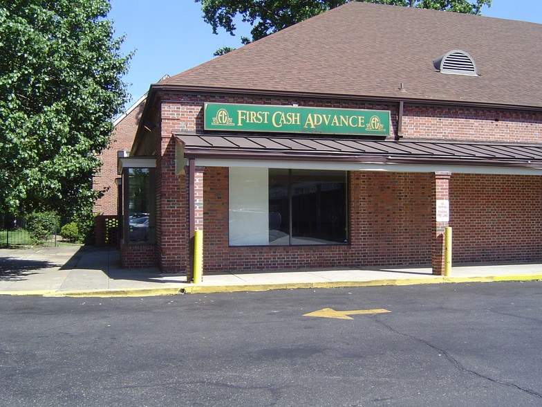 3827-3859 Pennsylvania Ave SE, Washington, DC for lease - Building Photo - Image 3 of 7