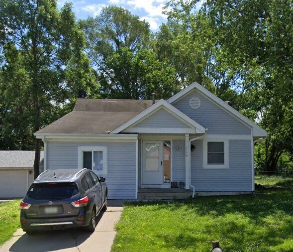 3729 SE 23rd St, Des Moines, IA à vendre Photo principale- Image 1 de 2