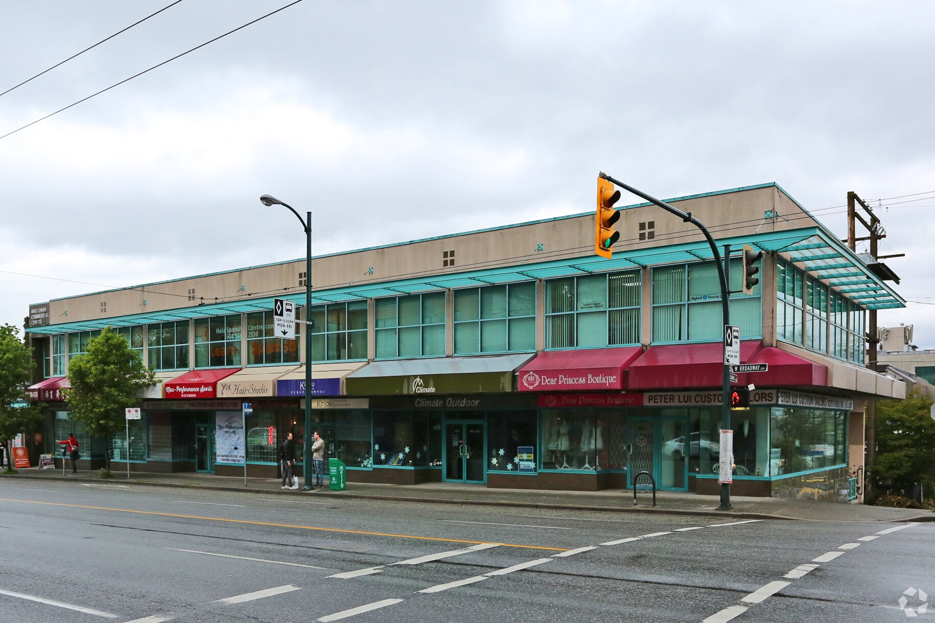 223 W Broadway, Vancouver, BC à louer Photo principale- Image 1 de 9