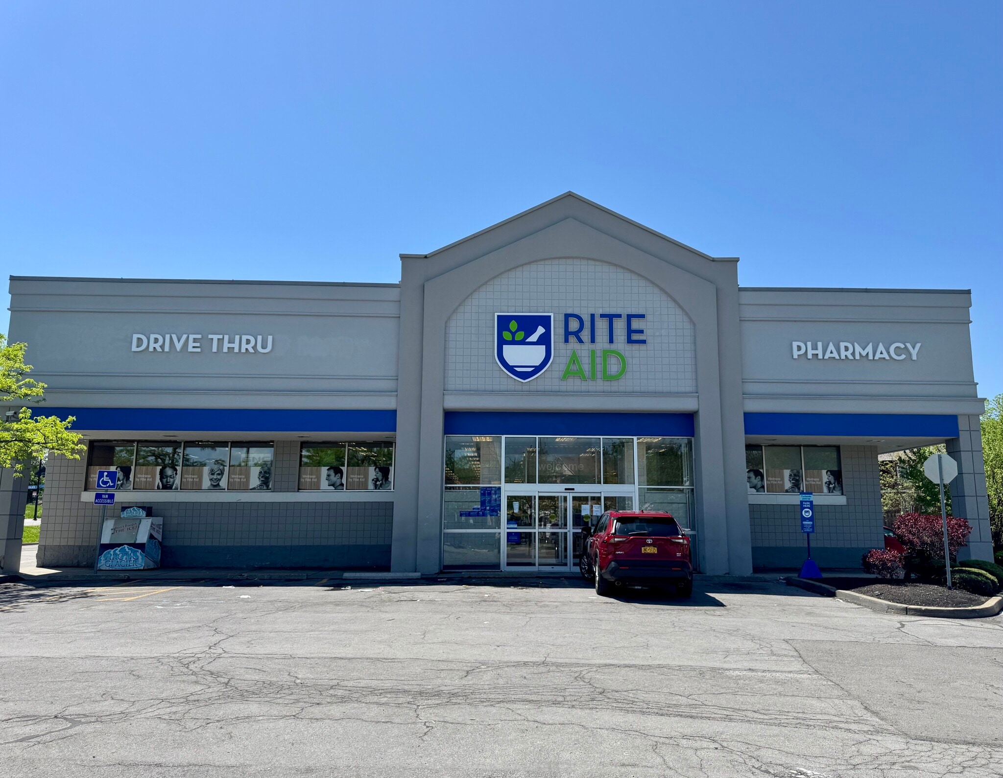 2585 Main St, Buffalo, NY for lease Building Photo- Image 1 of 4