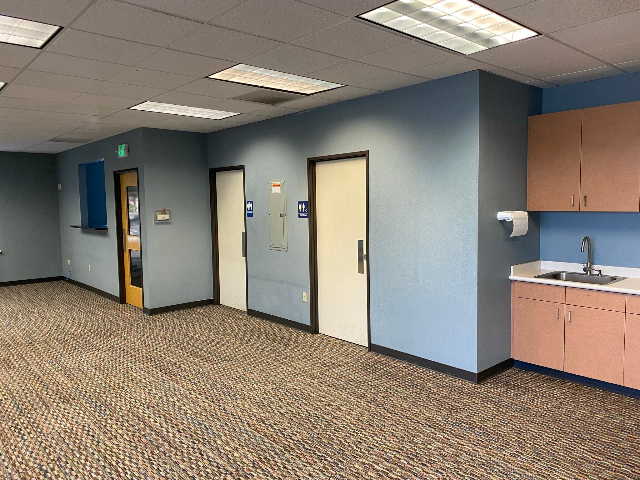 3502 Excel Dr, Medford, OR for lease Building Photo- Image 1 of 6