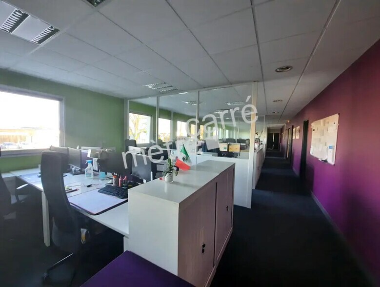 Bureau dans La Chapelle-sur-Erdre à louer - Photo intérieure - Image 3 de 14