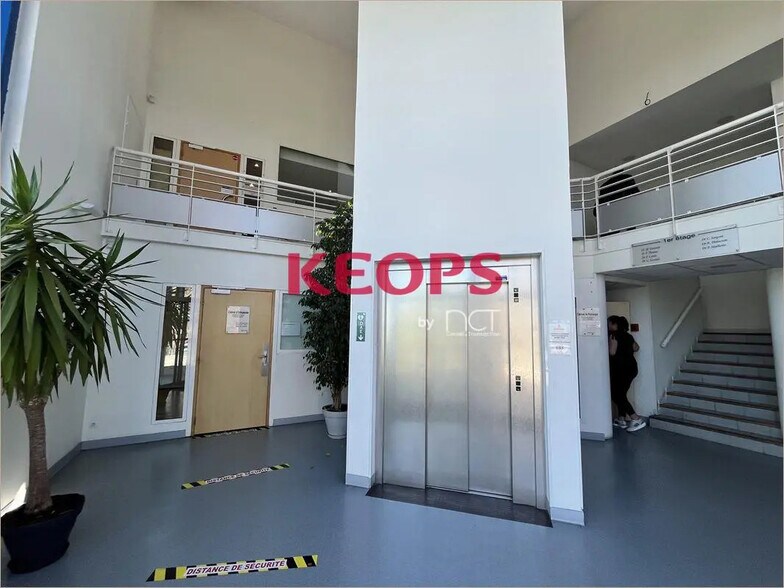 Office in Ramonville-Saint-Agne for lease - Building Photo - Image 2 of 12