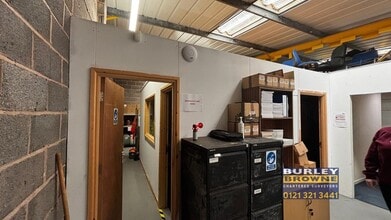 Brickyard Rd, Aldridge for lease Interior Photo- Image 1 of 2