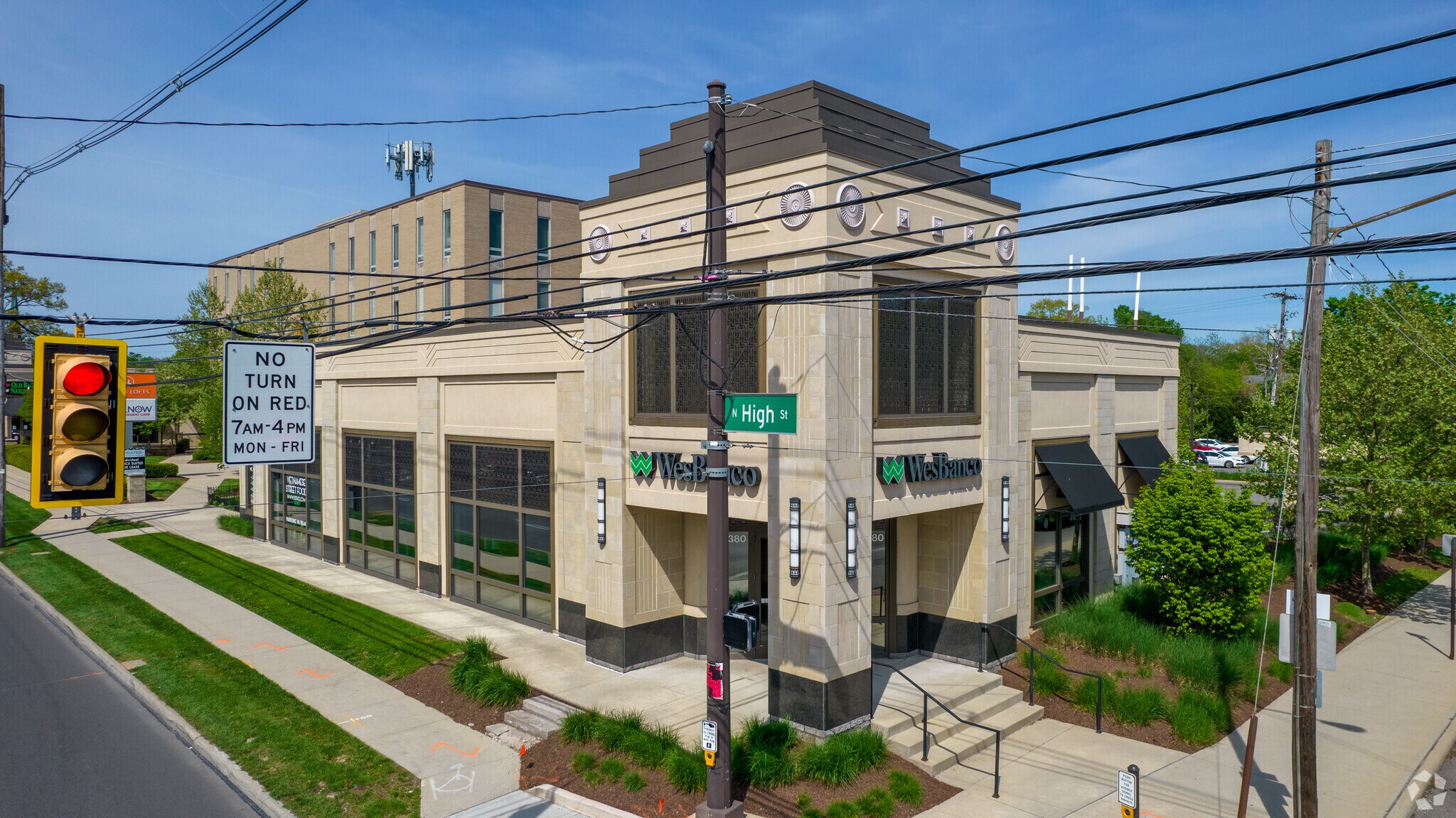 4380-4386 N High St, Columbus, OH for lease Primary Photo- Image 1 of 9