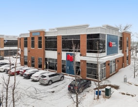 1251-1259 Ch du Tremblay, Longueuil, QC à louer Photo intérieure- Image 2 de 9