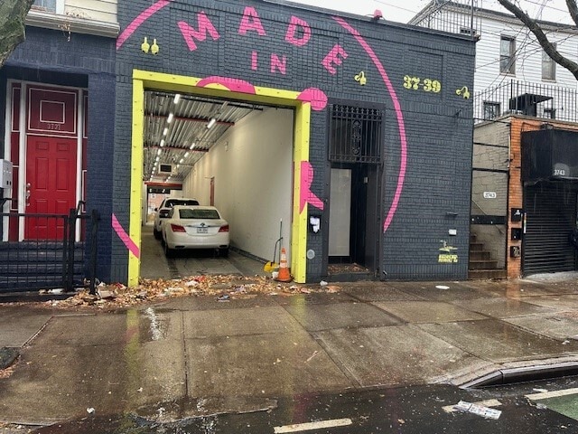 3739-3741 White Plains Rd, Bronx, NY for sale - Building Photo - Image 2 of 17