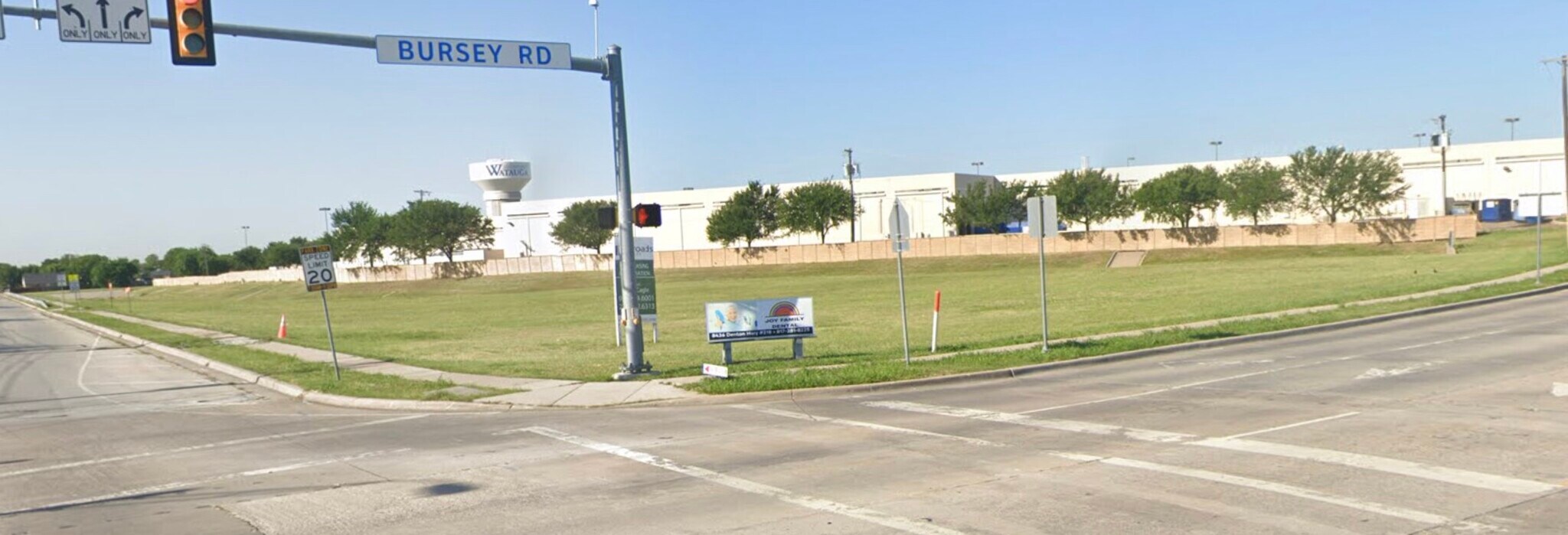 8026 Denton Hwy, Watauga, TX à vendre Photo du bâtiment- Image 1 de 2