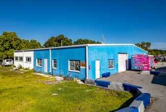 Plus de détails pour 4680 34th St N, Saint Petersburg, FL - Industriel à vendre