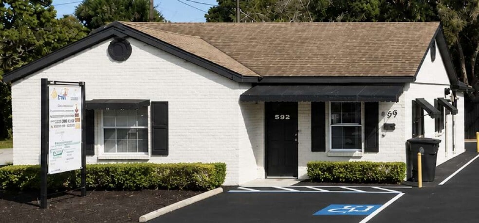 505 S Dillard St, Winter Garden, FL for lease - Building Photo - Image 2 of 3