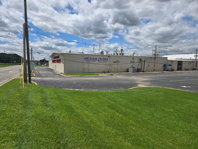 More details for 2800 Lynch Rd, Evansville, IN - Industrial for Lease