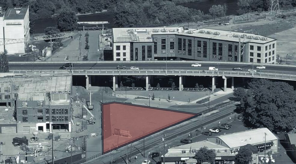 E 5th Avenue, Eugene, OR à louer - Photo du bâtiment - Image 3 de 11