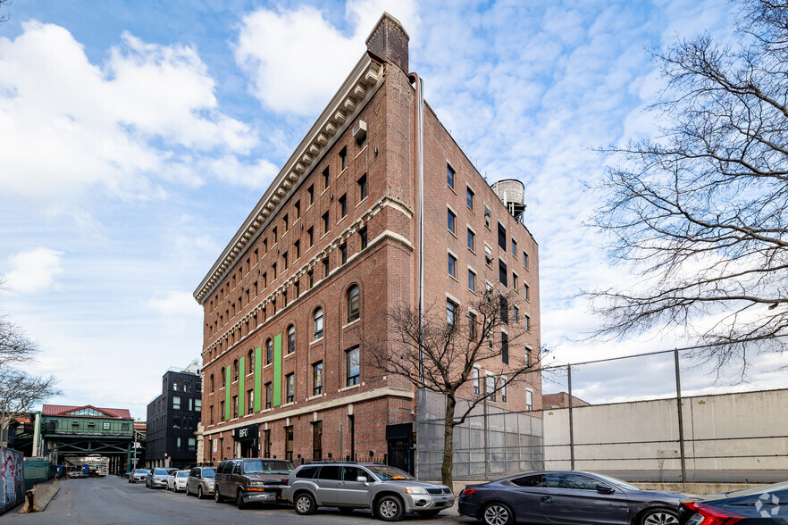 185 Marcy Ave, Brooklyn, NY for lease - Building Photo - Image 3 of 6