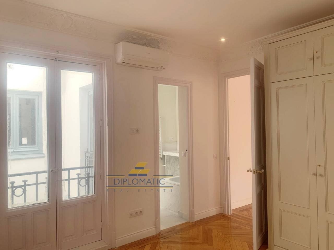 Office in Madrid, Madrid for lease Interior Photo- Image 1 of 8