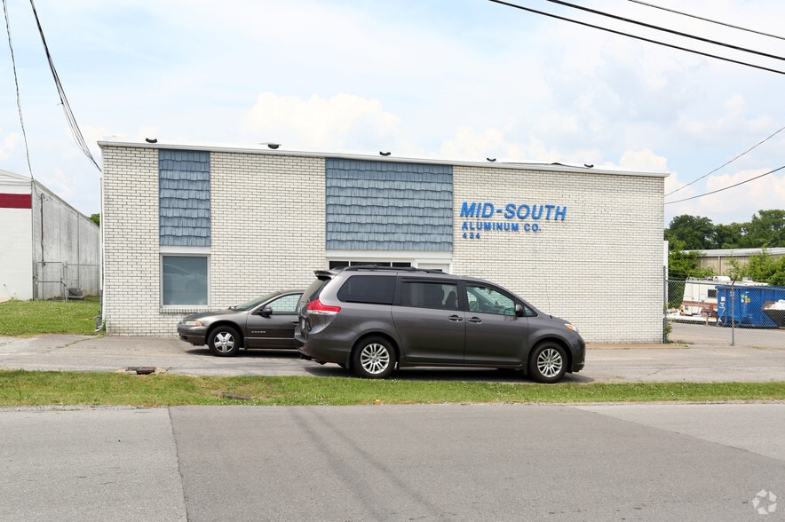 434 McNalley Dr, Nashville, TN for sale - Building Photo - Image 2 of 2