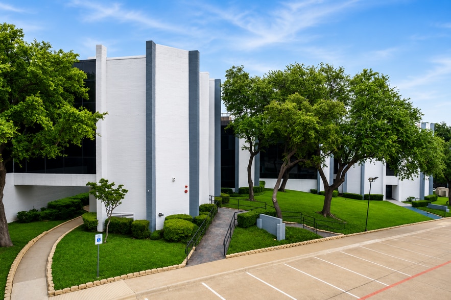 4320 N Belt Line Rd, Irving, TX for lease - Building Photo - Image 2 of 9