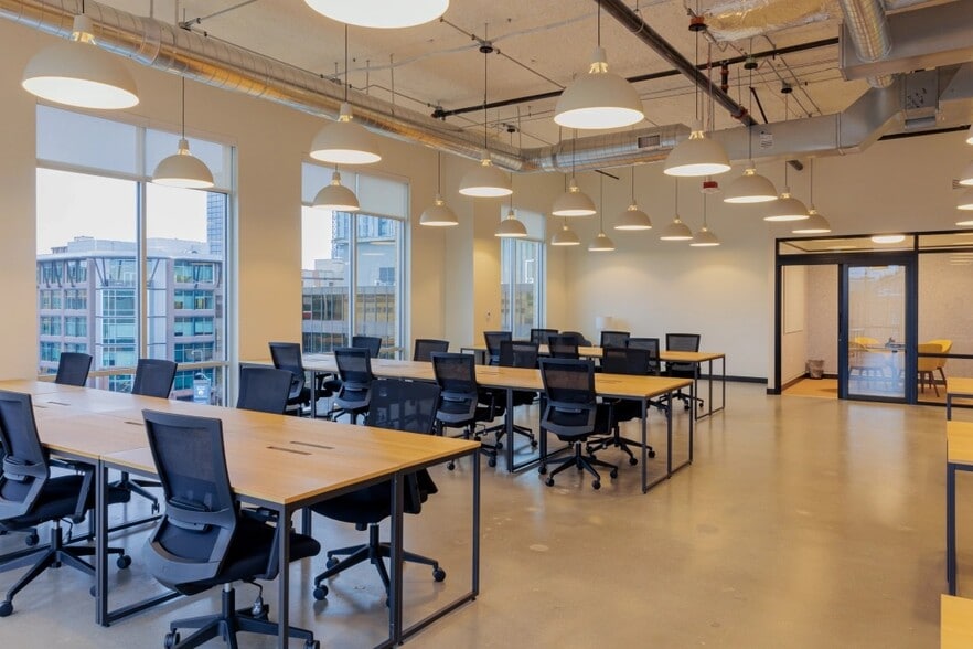 4311 11th Ave NE, Seattle, WA for lease - Interior Photo - Image 3 of 11