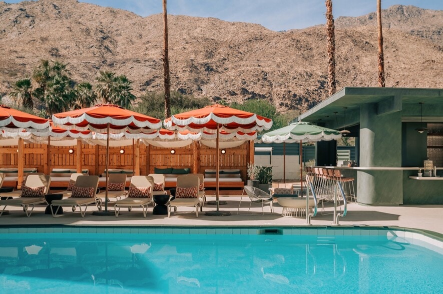 1700 S Palm Canyon Dr, Palm Springs, CA à vendre - Photo du bâtiment - Image 3 de 11