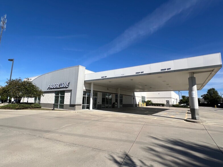 1425 Airline Dr, Metairie, LA à vendre - Photo du bâtiment - Image 2 de 12