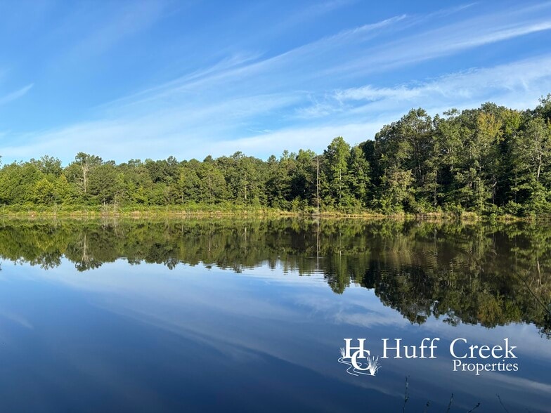 14 Aeronca Rd, Belton, SC for sale - Primary Photo - Image 1 of 13